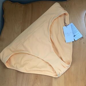 Calia by Carrie Underwood size XL NWT wide banded swim bottom high leg NWT